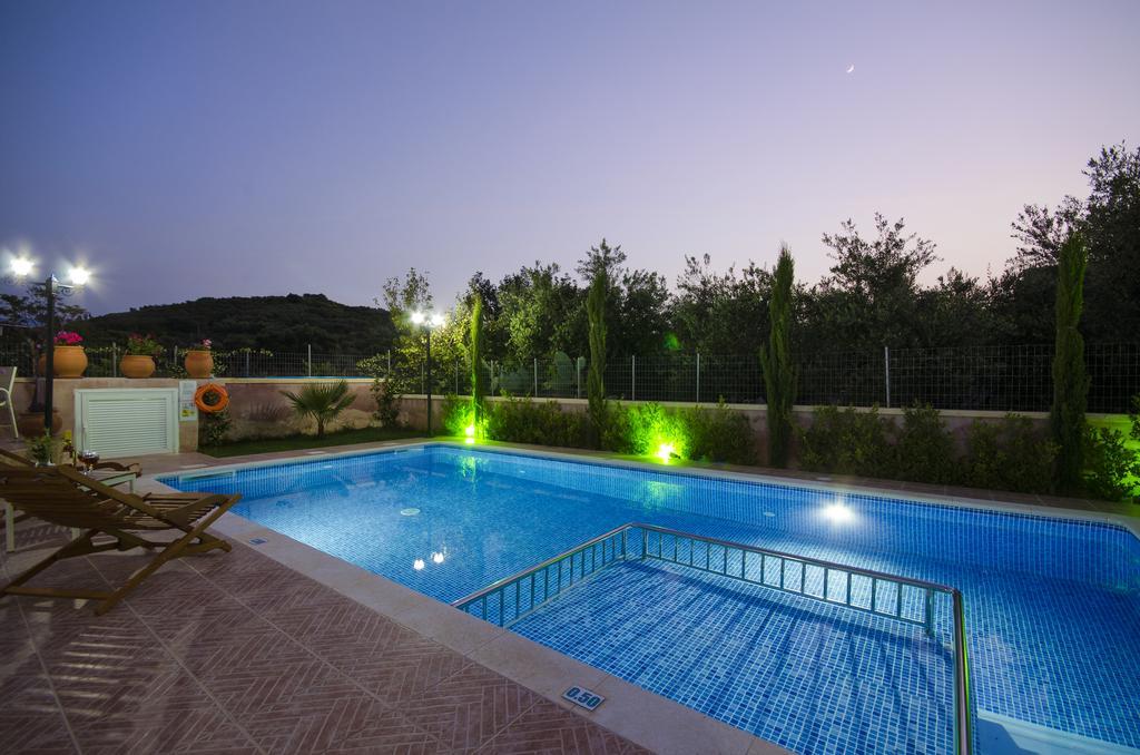 Villa Alimedon Almirída Luaran gambar